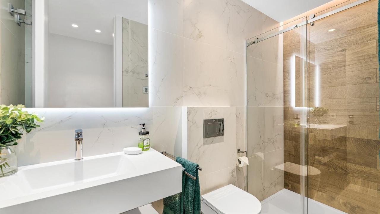 All About Villa Gladiolo ماربيا المظهر الخارجي الصورة